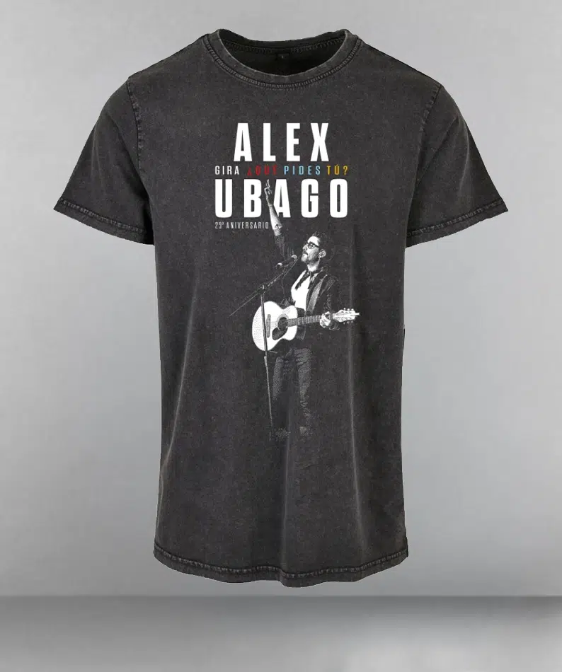Camiseta negra efecto lavado GIRA ALEX UBAGO Y FOTO